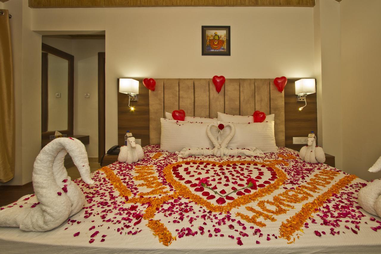 Hotel Avishi Greens Manali  Exterior photo